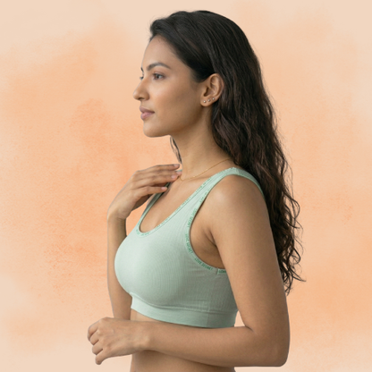 Lycra Full Coverage Padded Sports Bra for Women