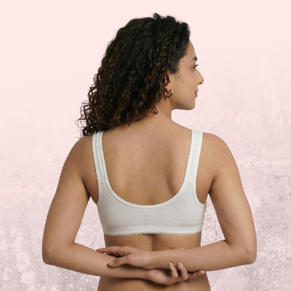 Cotton-Rich Full Coverage Solid Sports Bra For Women