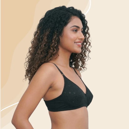 Cotton-Rich Full Coverage Solid Lightly Padded Bra For Women