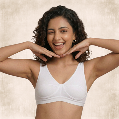 Cotton-Rich Full Coverage Solid Sports Bra For Women