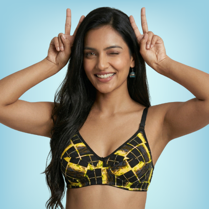 Cotton-Rich Full Coverage Solid Lightly Padded Bra For Women
